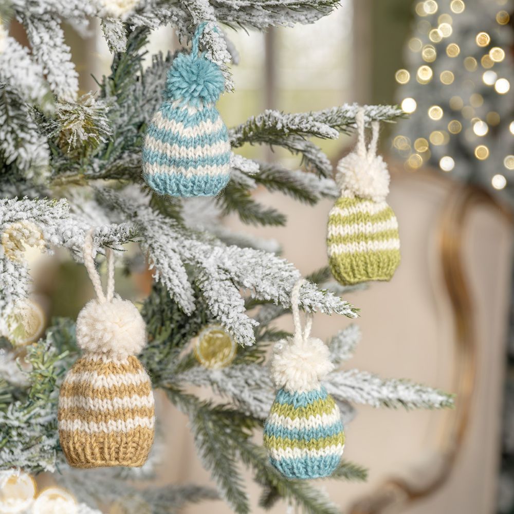 Hanger Muts Pompom - Diverse Kleuren