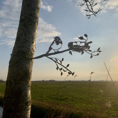 Vogel met Nestje