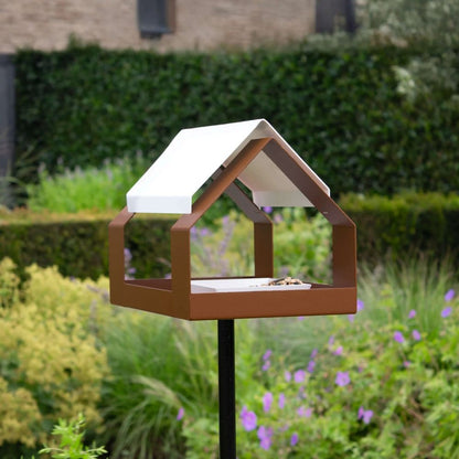 The Barn – Vogelvoederhuisje op paal – Diverse Kleuren