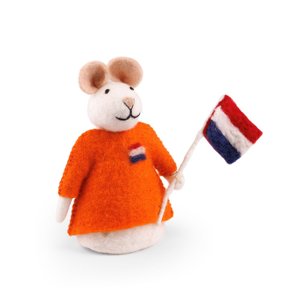 Oranje Voetbaldecoratie van Wolvilt – Handgemaakt & Duurzaam