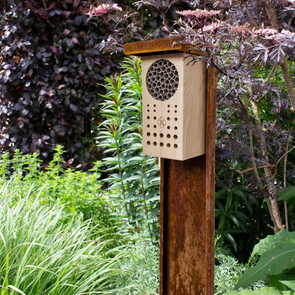 Bee & Bee Design Bijenhotel – Cortenstaal