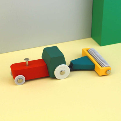 Duotone Car No7 - Houten Tractor met Aanhangers