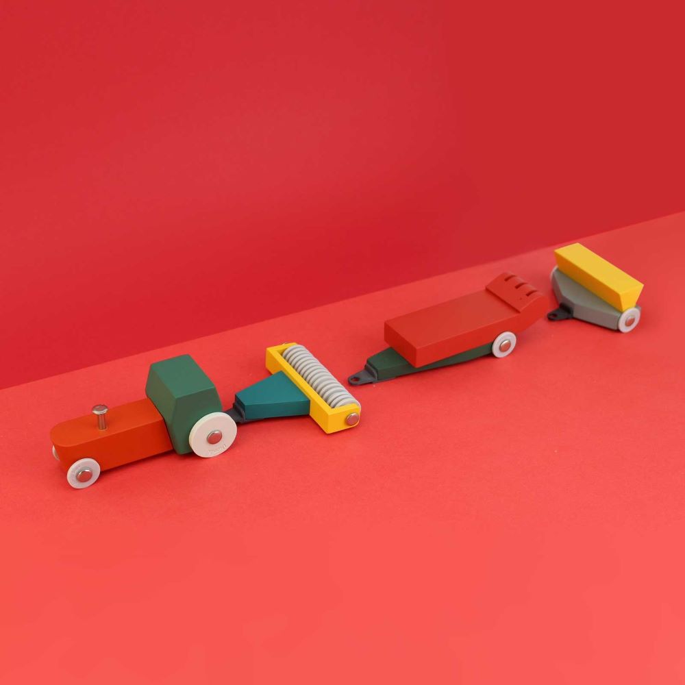 Duotone Car No7 - Houten Tractor met Aanhangers