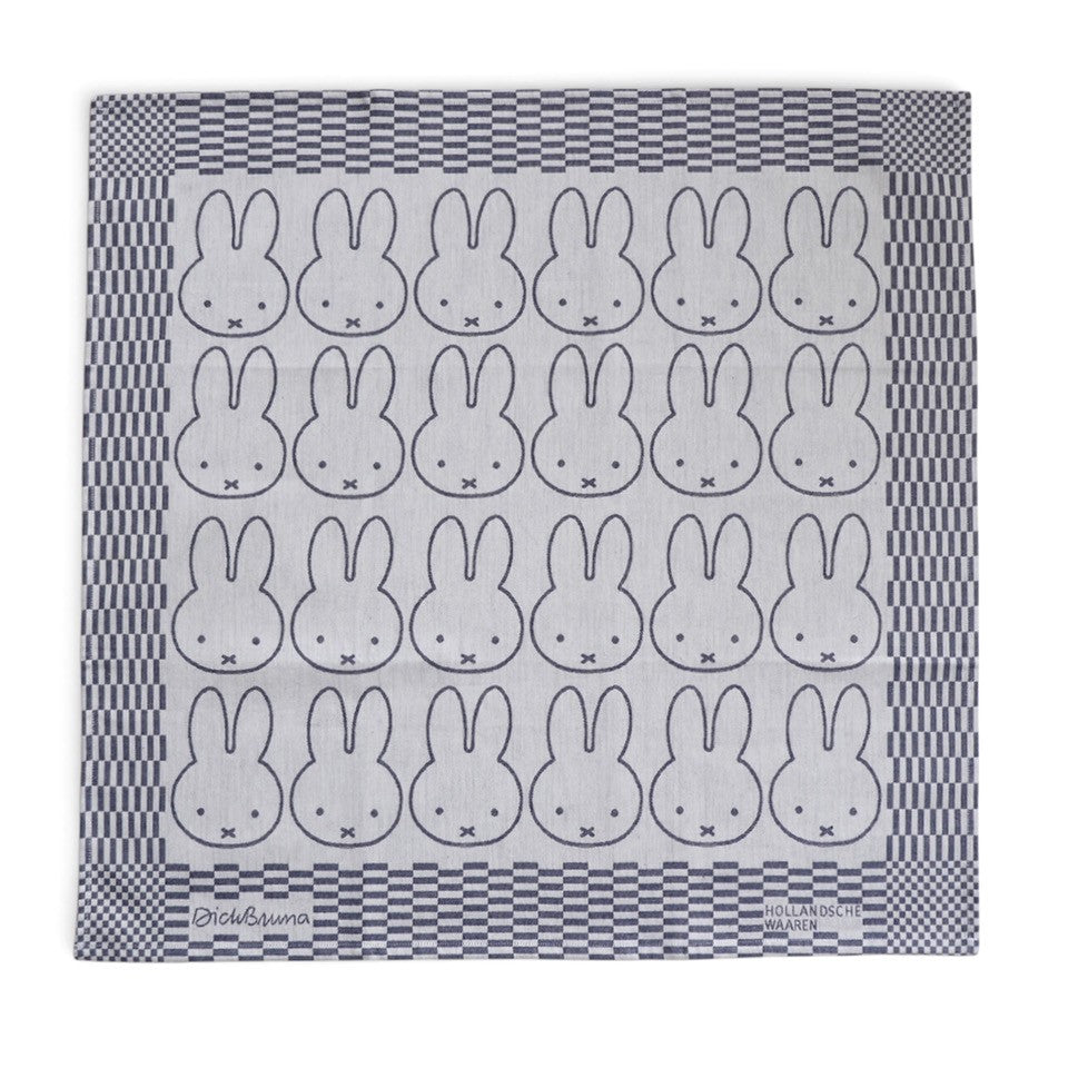 Dick Bruna Theedoek Nijntje op een rijtje