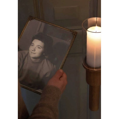 Design urn met kaars – Wanderlights URN in interieur